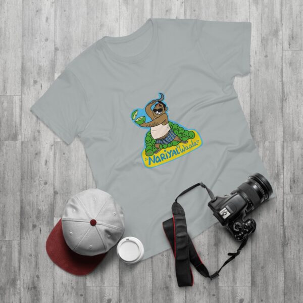 Playful Graphic Men's T-shirt - Image 8