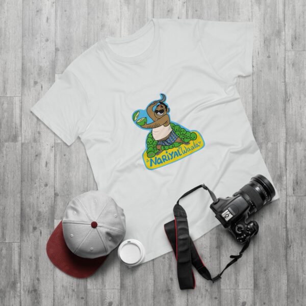 Playful Graphic Men's T-shirt - Image 5